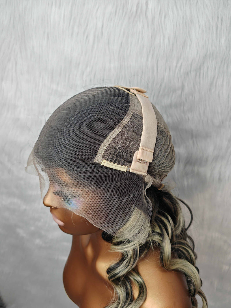 {LAST-PIECE-CLEARANCE} 13X6 Transparent Lace Platinum Highlight Human Hair Lace Front Wig